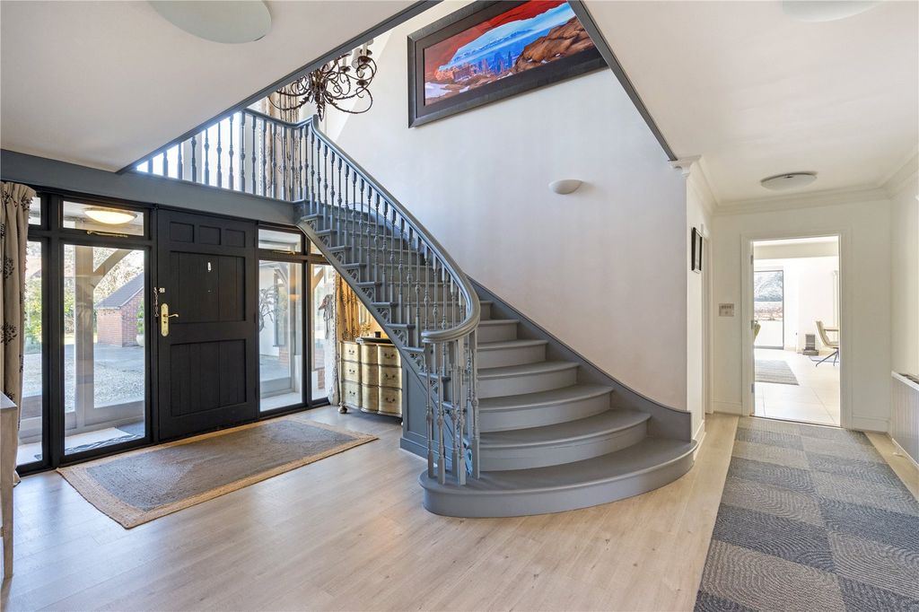 Additional image 4 of 5 bed equestrian for saleInkpen Common, Inkpen, Hungerford, Berkshire RG17