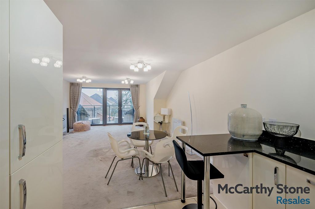 Additional image 36 of 2 bed flat for saleStapleton Court, Waller Grove, Swanland HU14