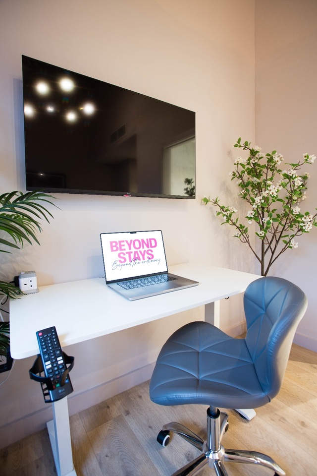 Additional image 7 of 3 Bed Flat, Manchester, M1, N1 7GU