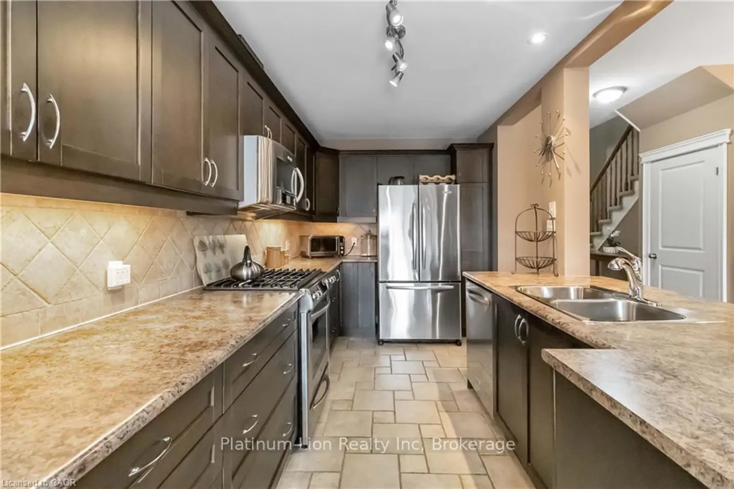 Additional image 6 of 1036 Fernridge Common