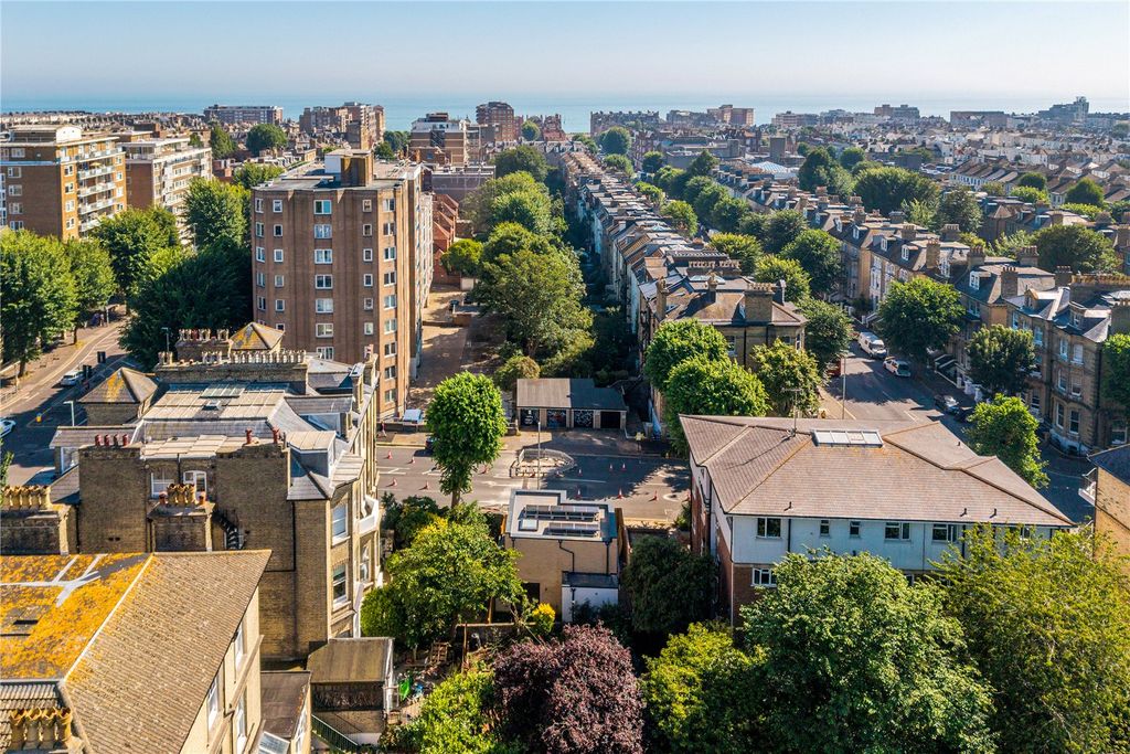 Additional image 26 of 2 bed detached house for saleEaton Corner, Eaton Road, Hove BN3