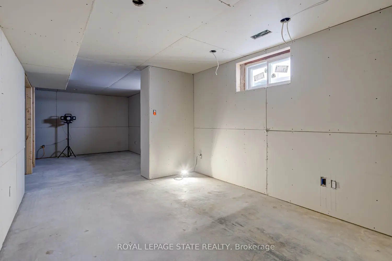 Additional image 14 of 6128 Highway 3