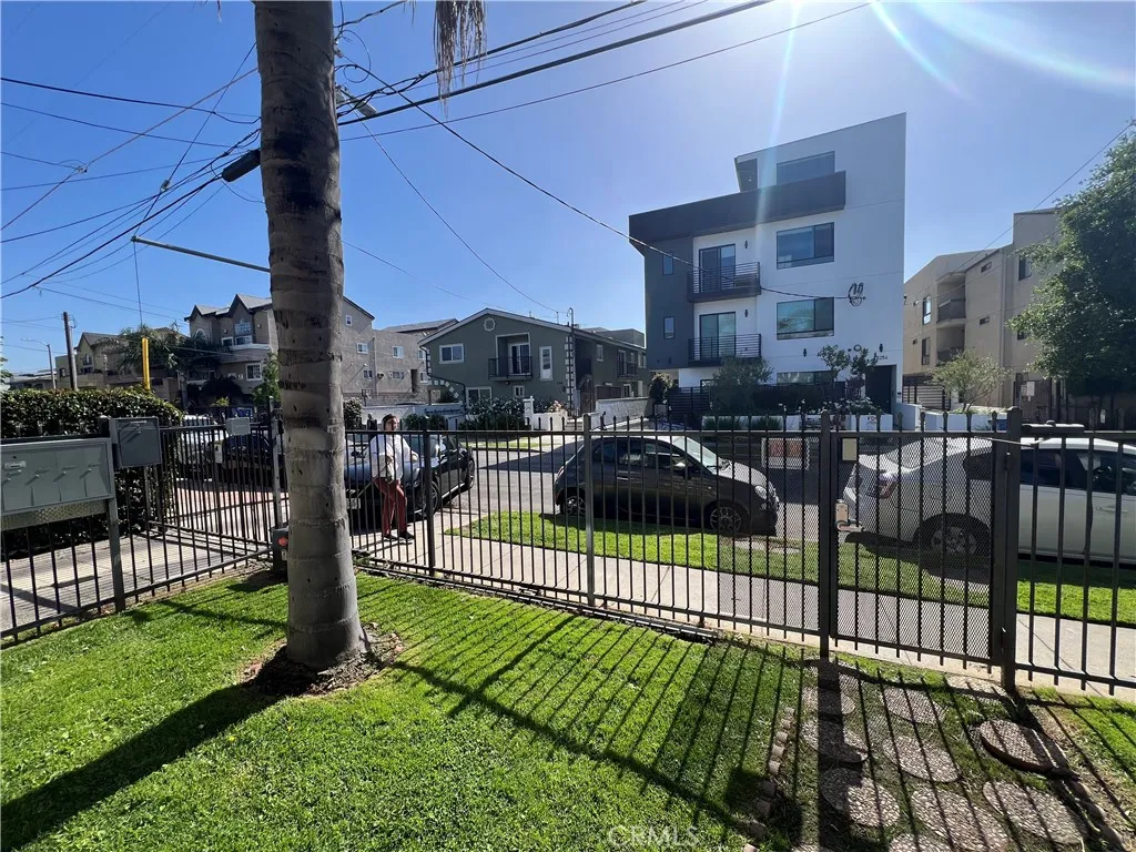 Additional image 33 of 5253 Denny Ave, North Hollywood, CA 91601