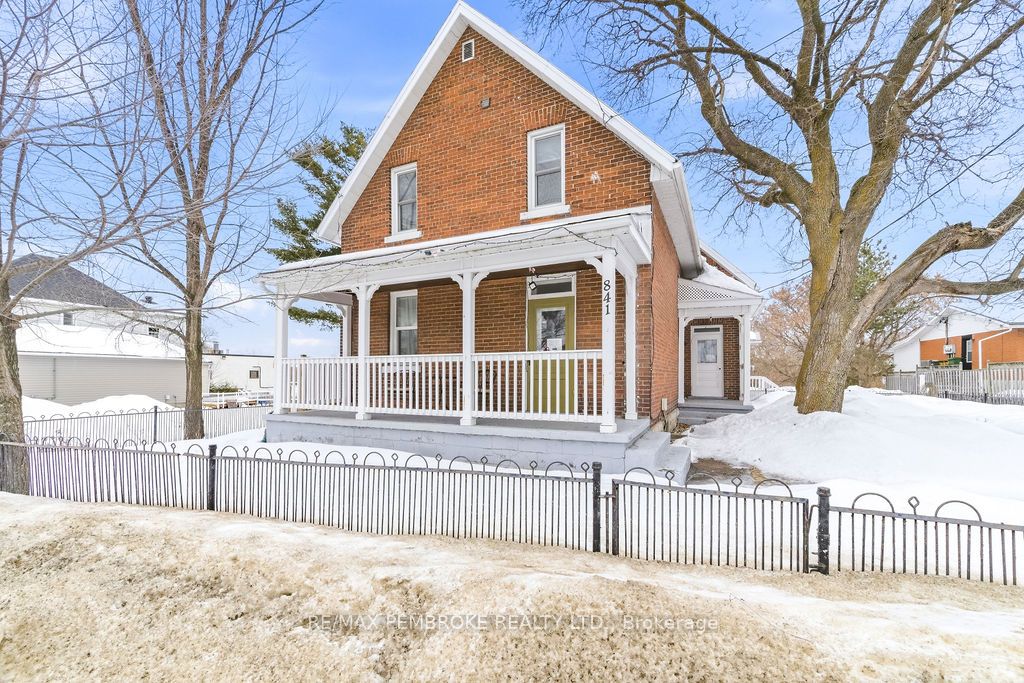 841 Pembroke Street W, Pembroke, ON, K8A 5P5