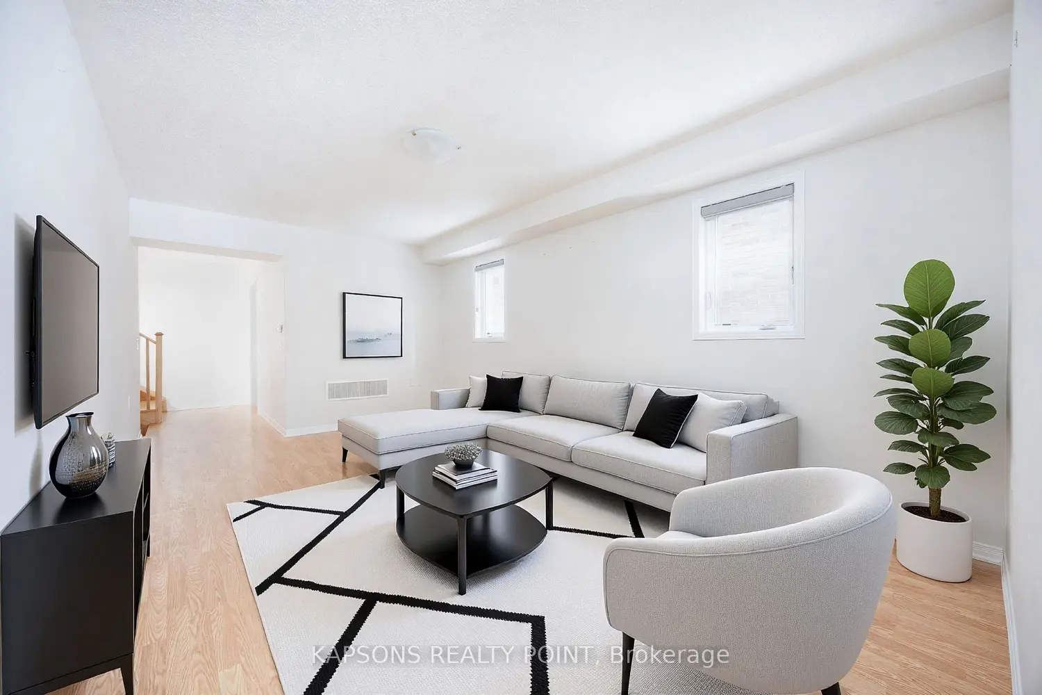 Additional image 3 of 12 Lowes Hill Circle