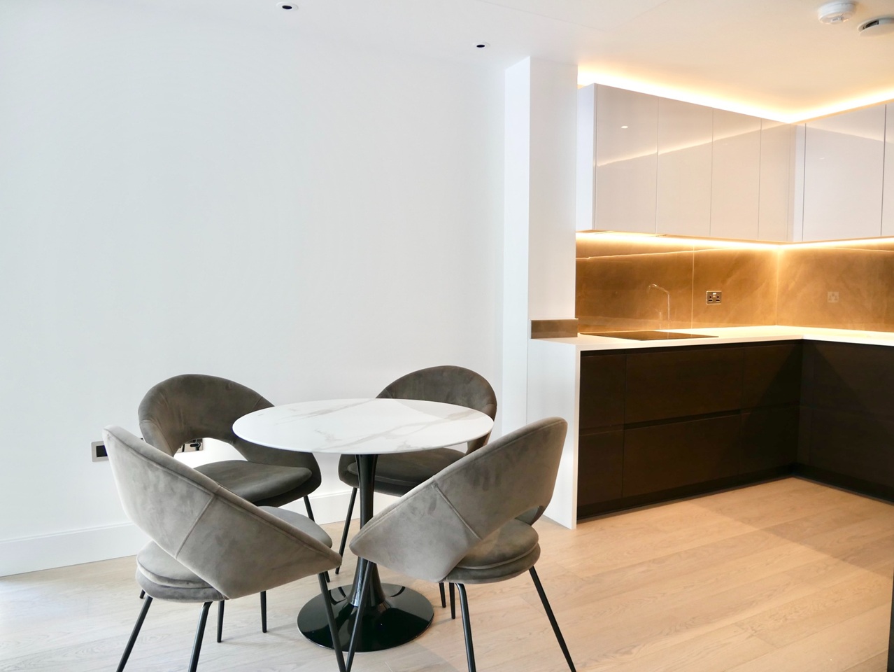 Additional image 4 of 2 Bed Flat, Maclaren House, W14, N1 7GU