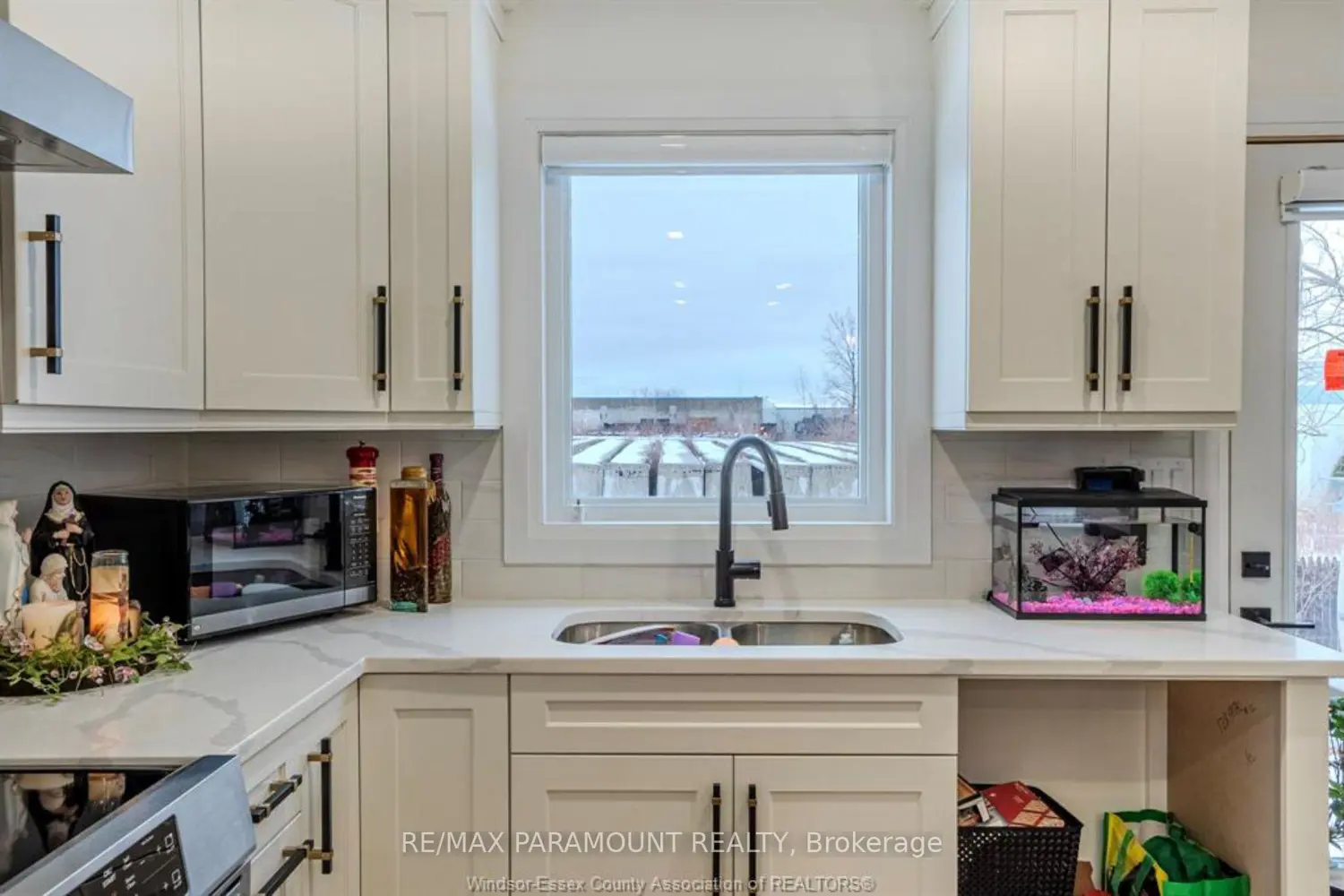 Additional image 8 of 3294 Riberdy Road