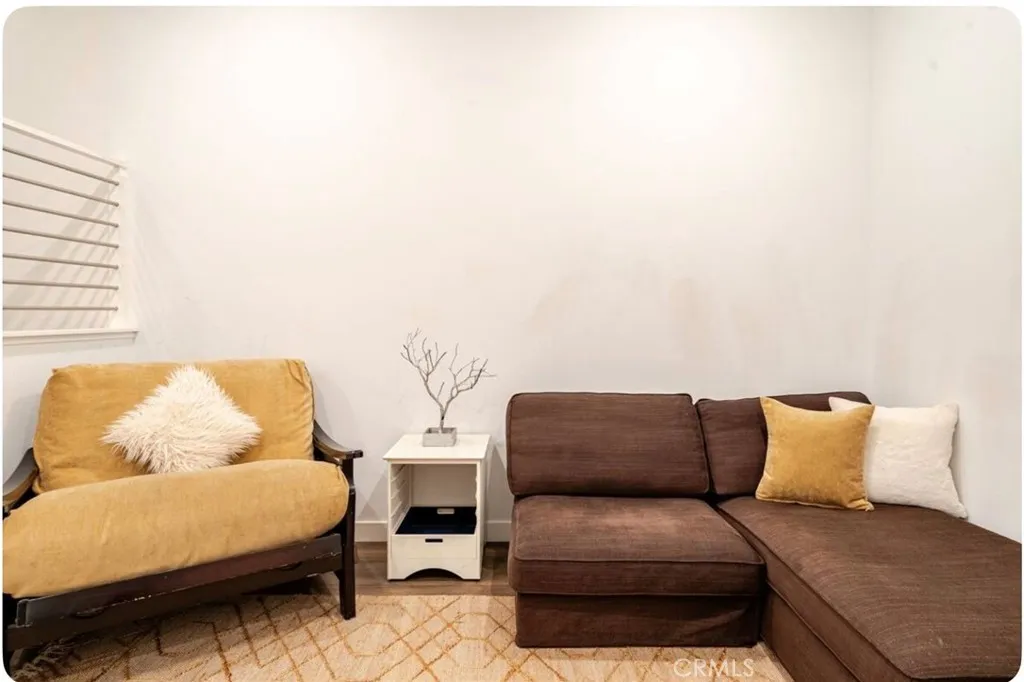 285 Dockside Ln, San Pedro, CA 90731