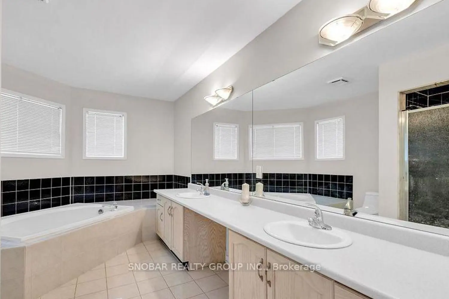 Additional image 9 of 50 Ravenscroft Circle