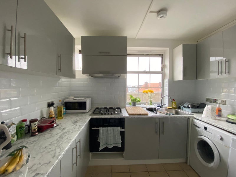3 Bed Flat, Clapham Common Statio, SW4, N1 7GU