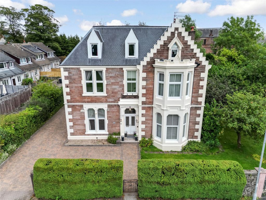 Additional image 40 of 6 bed detached house for salePark Avenue, Tillicoultry, Clackmannanshire FK13