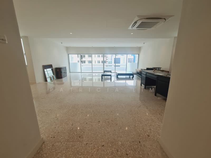 53 Cairnhill Road