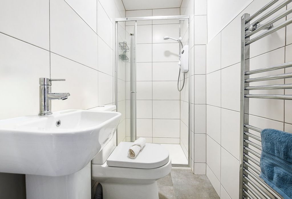Additional image 9 of 1 bed flat for saleGibson Street, Kilmarnock KA1