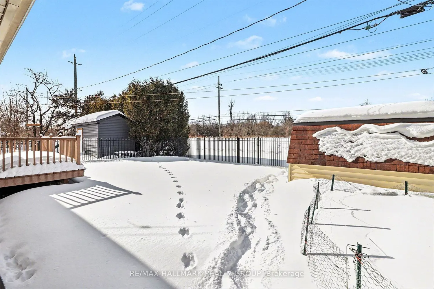 Additional image 16 of 2004 Dorval Avenue