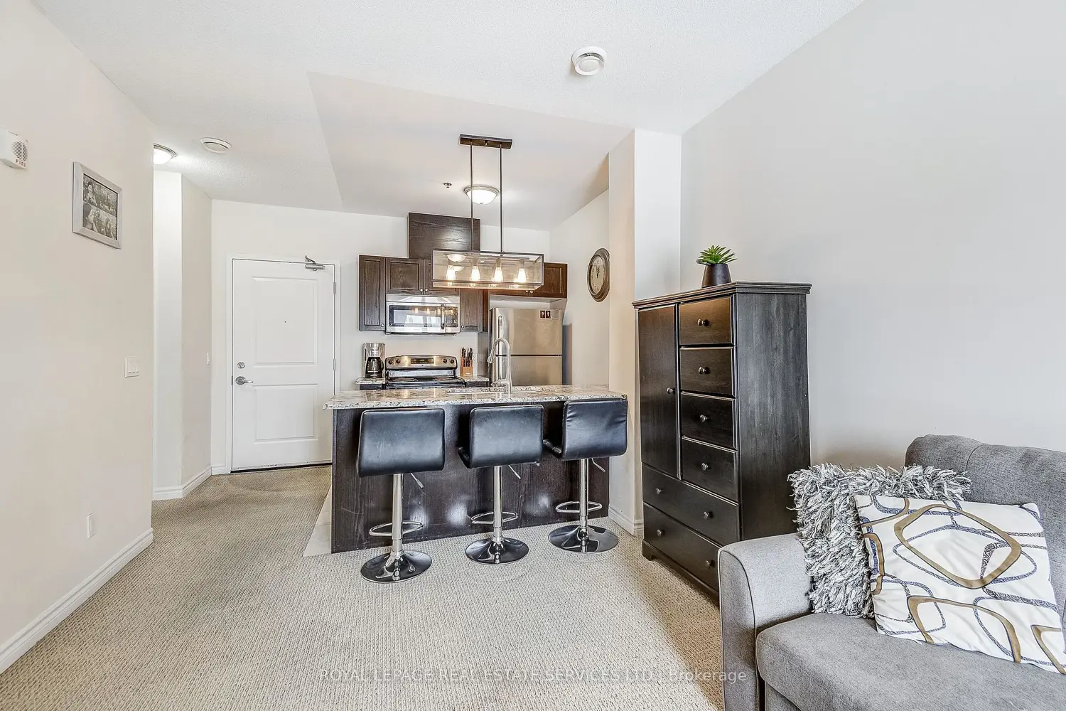 Additional image 11 of 1360 Costigan Road 211