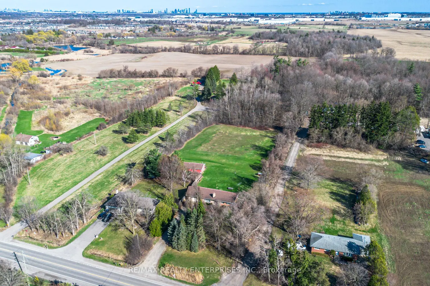 Additional image 8 of 2739 Embleton Road