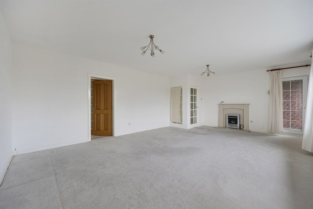 Additional image 12 of 3 bed flat for saleLindow Court, Kings Road, Wilmslow SK9
