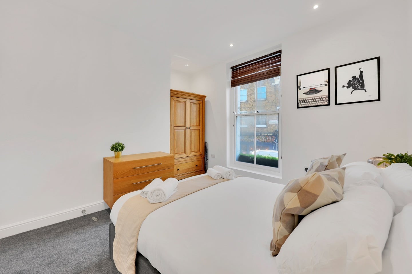Additional image 6 of 1 Bed Flat, Broadway Market, E8, N1 7GU