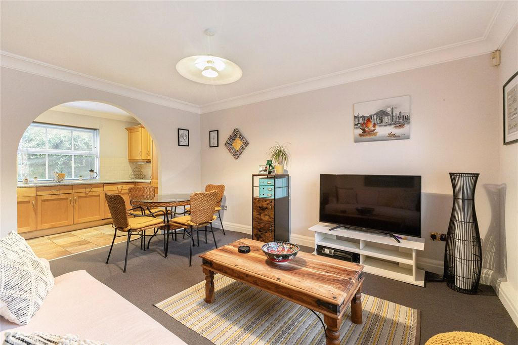 Additional image 5 of 1 bed flat for saleLayton Place, Kew, Richmond TW9