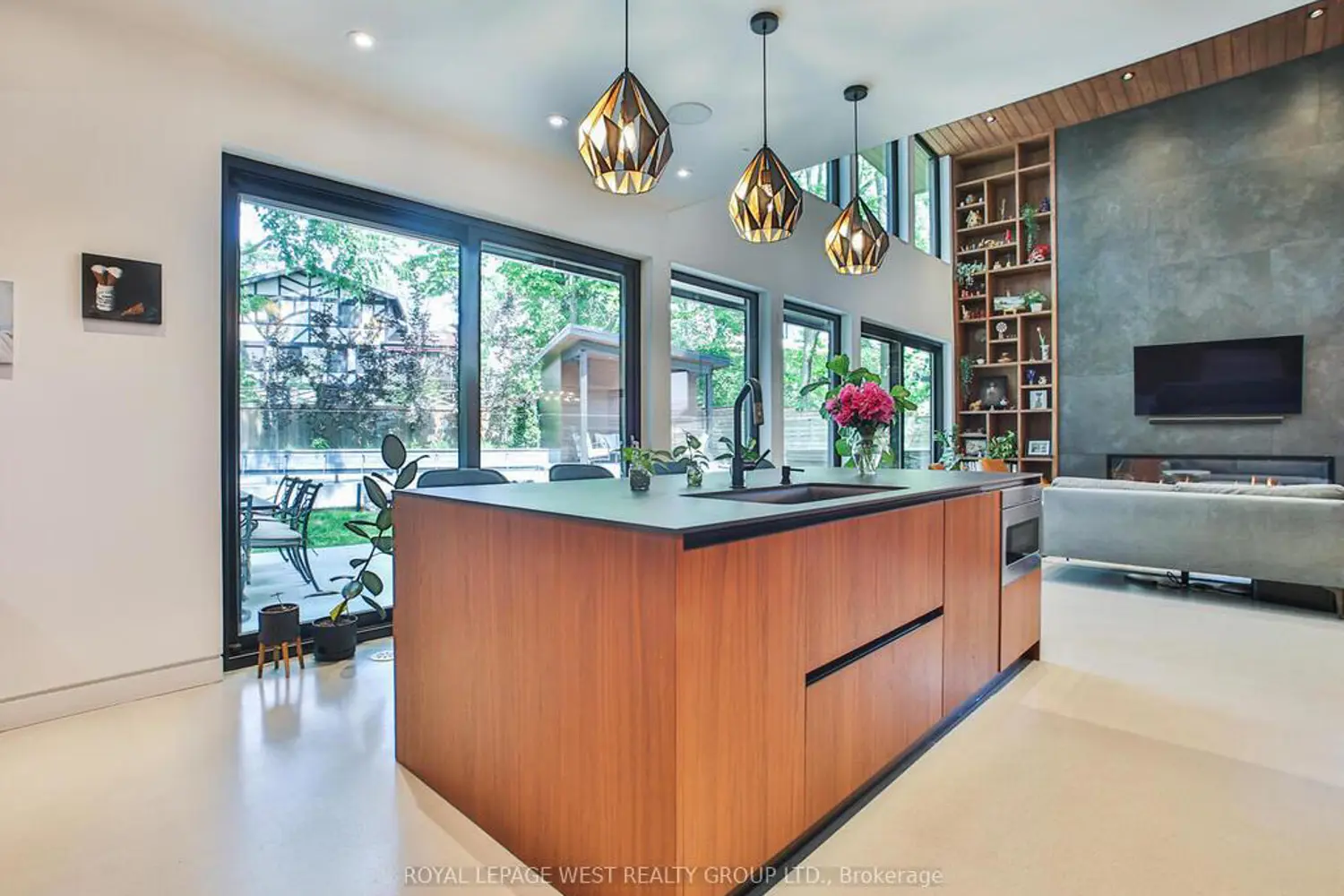 Additional image 5 of 4 Old Oak Road