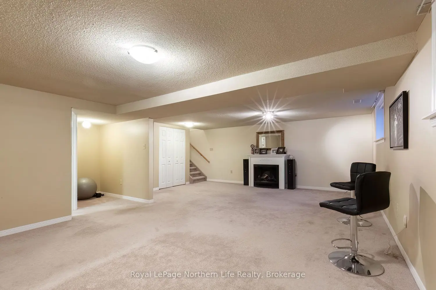 Additional image 9 of 624 Lakeshore Drive 1