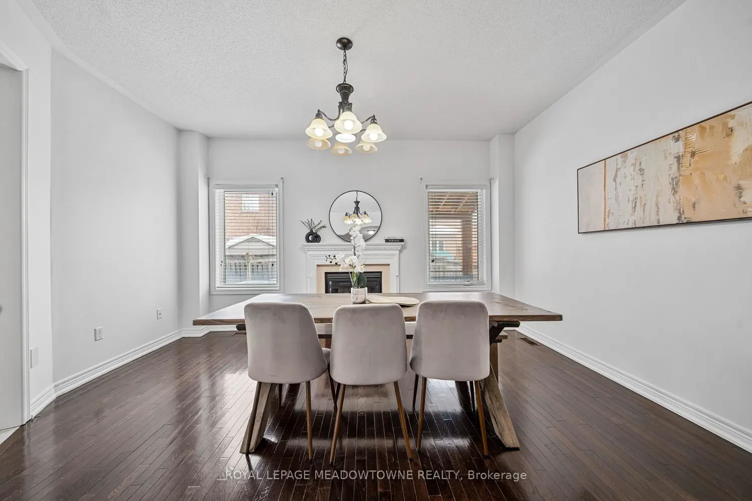 Additional image 8 of 15 New Hampshire Court