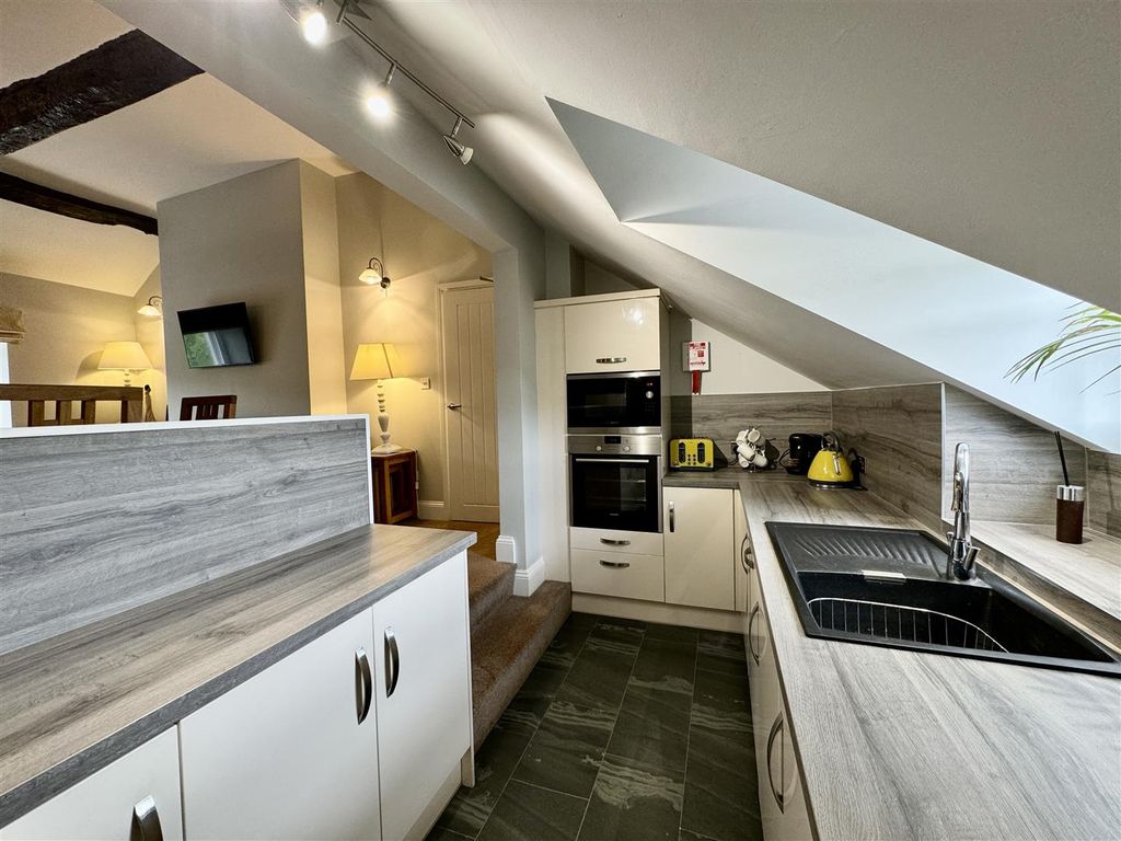 Additional image 39 of 17 bed property for saleMain Street, Keswick CA12