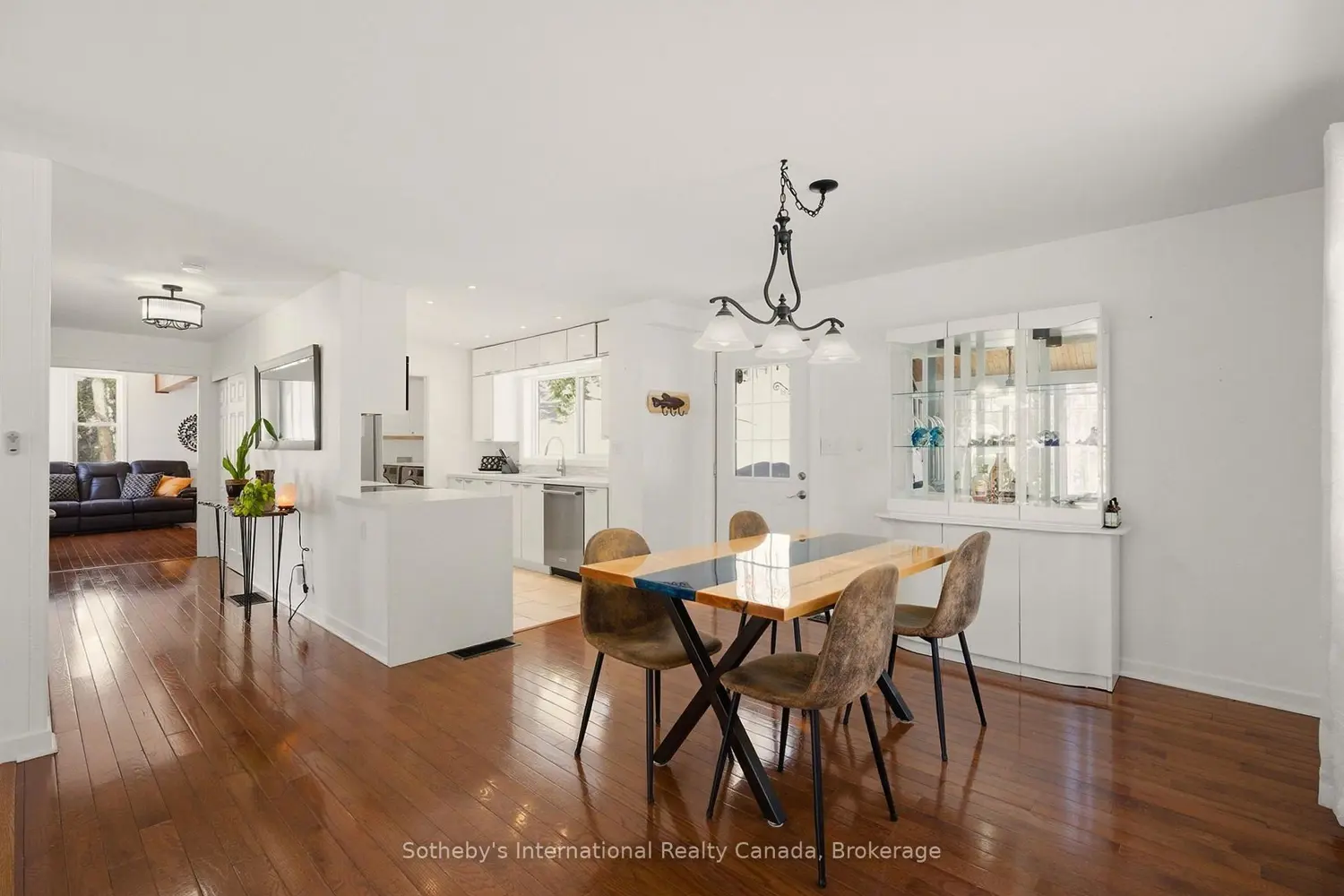 Additional image 4 of 1037 Foreman Road