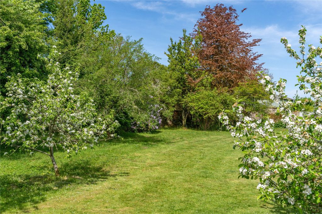 Additional image 26 of 7 bed detached house for salePeasemore, Newbury, Berkshire RG20