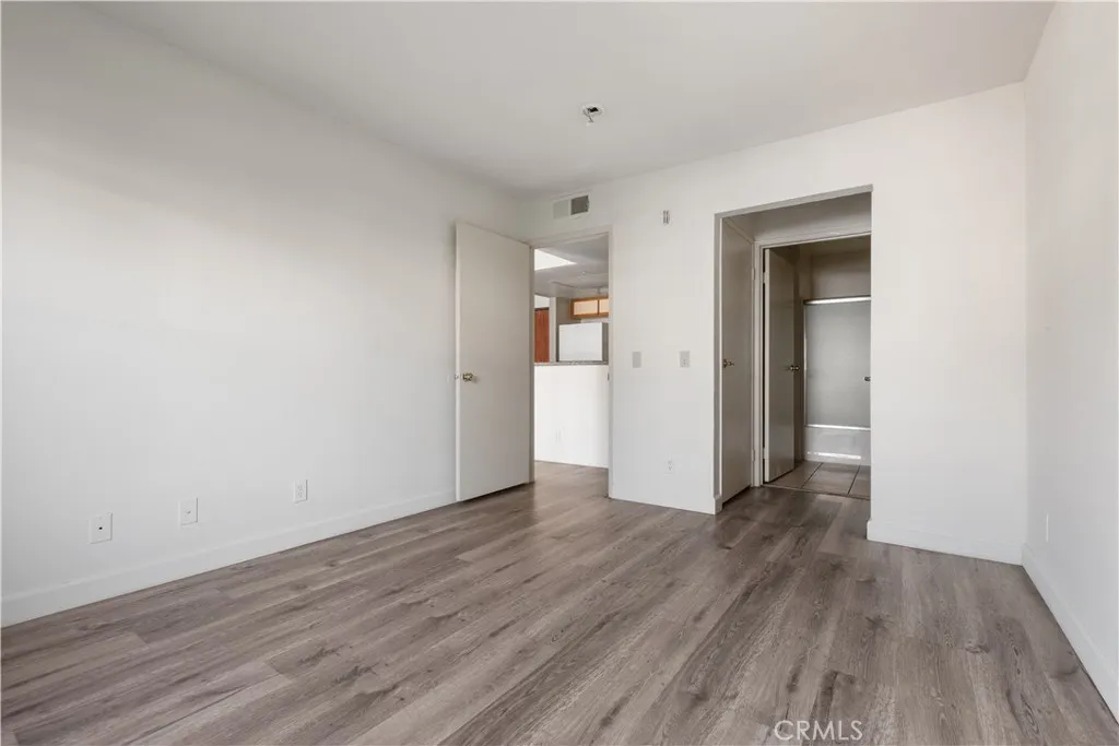 Additional image 3 of 1246 W 30th Street, Los Angeles, CA 90007