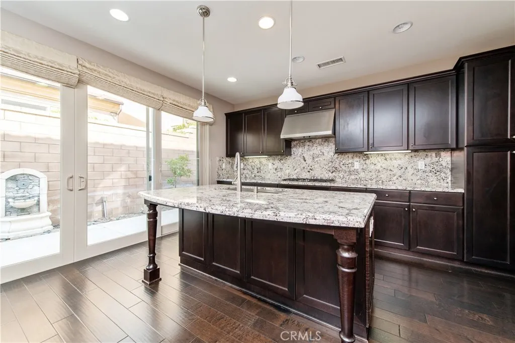 Additional image 34 of 25 Pawprint, Irvine, CA 92618