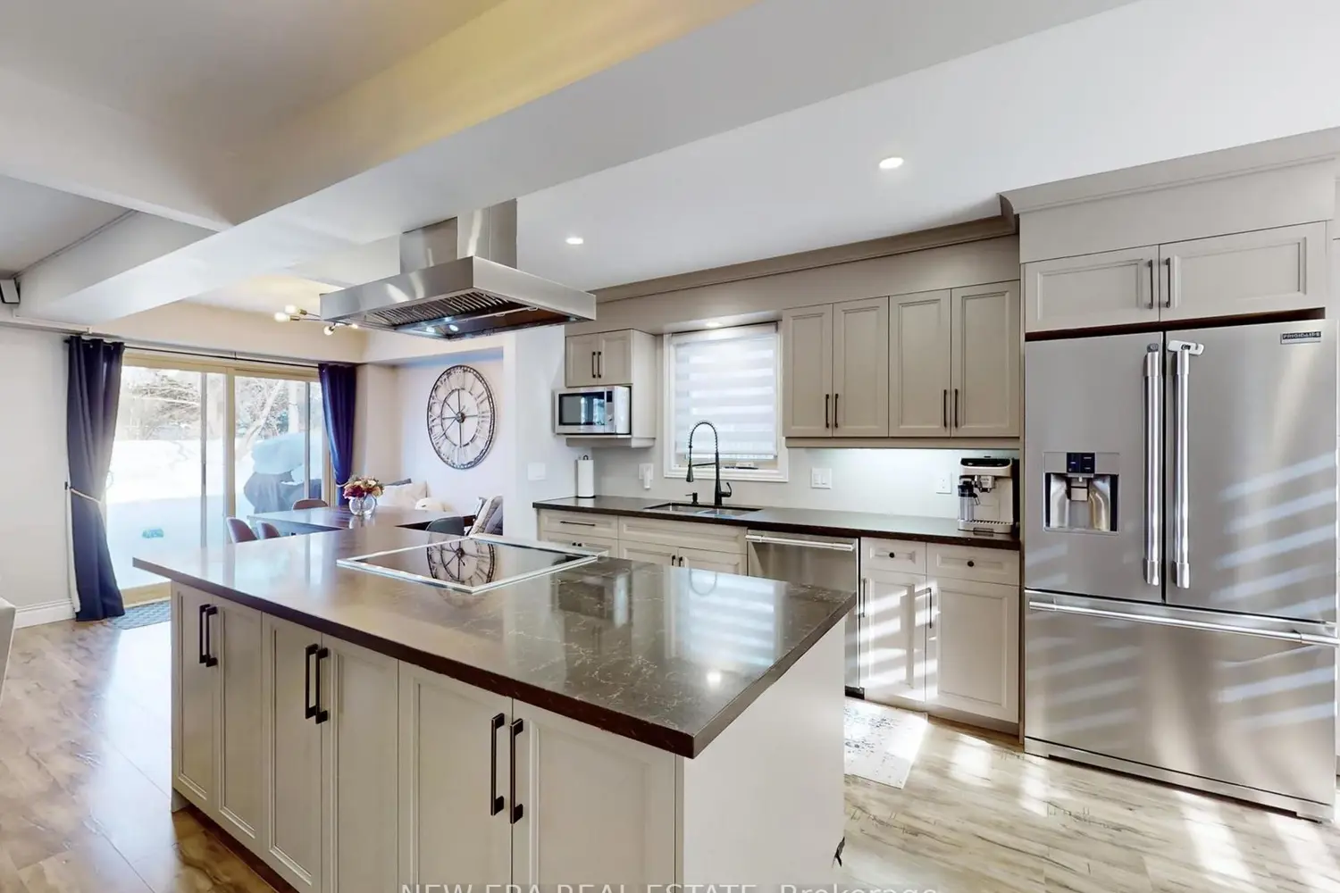 7189 Joliette Crescent