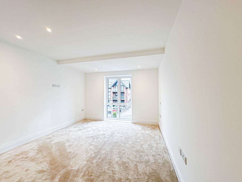 Additional image 12 of 3 bed flat for sale5 Bryan Court, 4 Rocky Lane CH60
