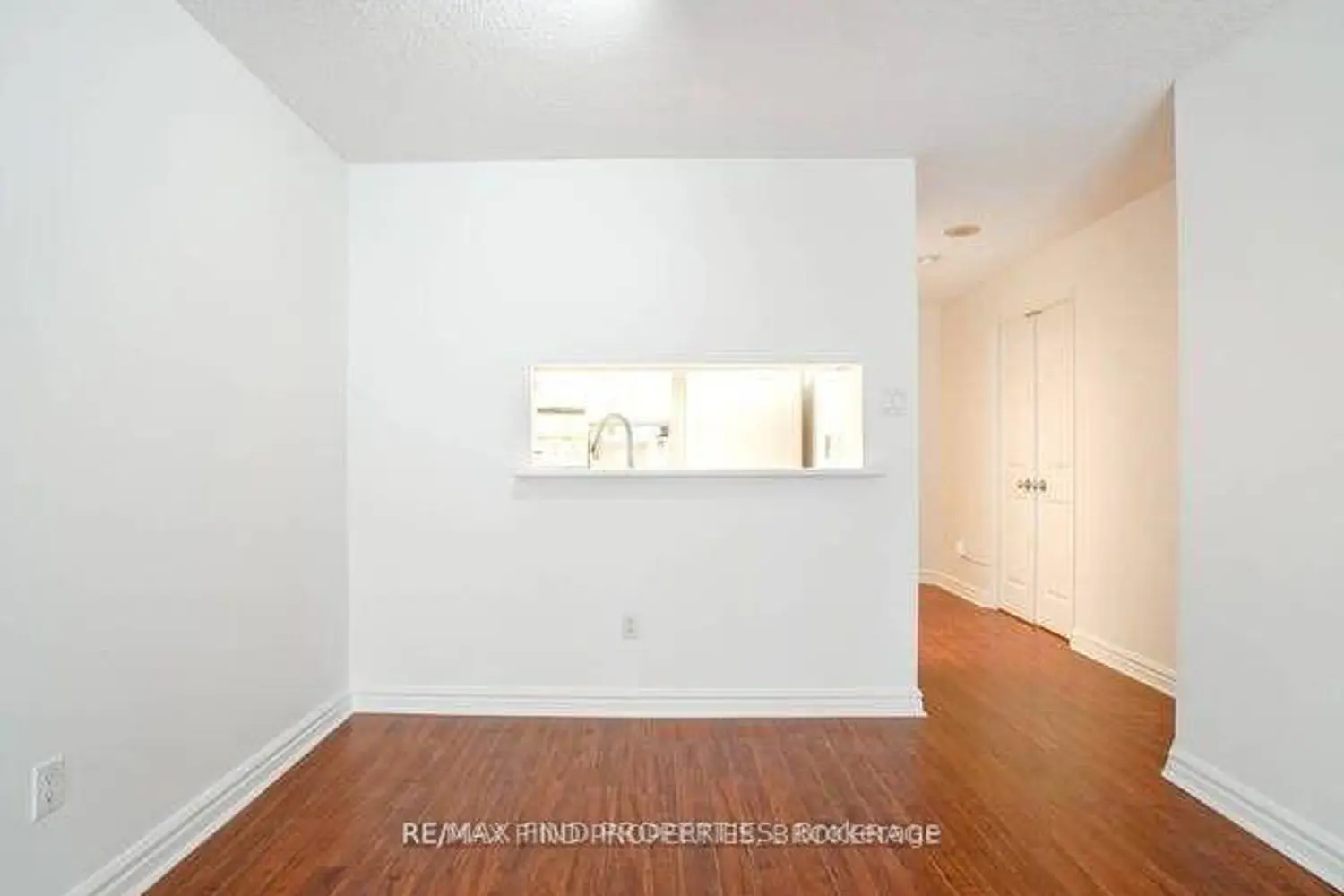 Additional image 12 of 33 University Avenue 604