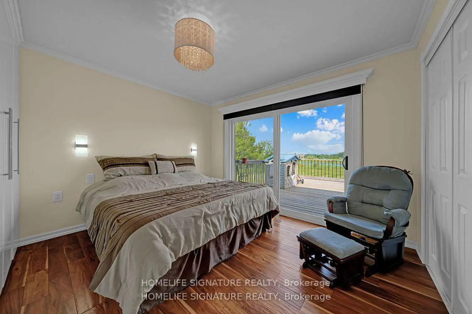 Additional image 7 of 375721 6Th Line