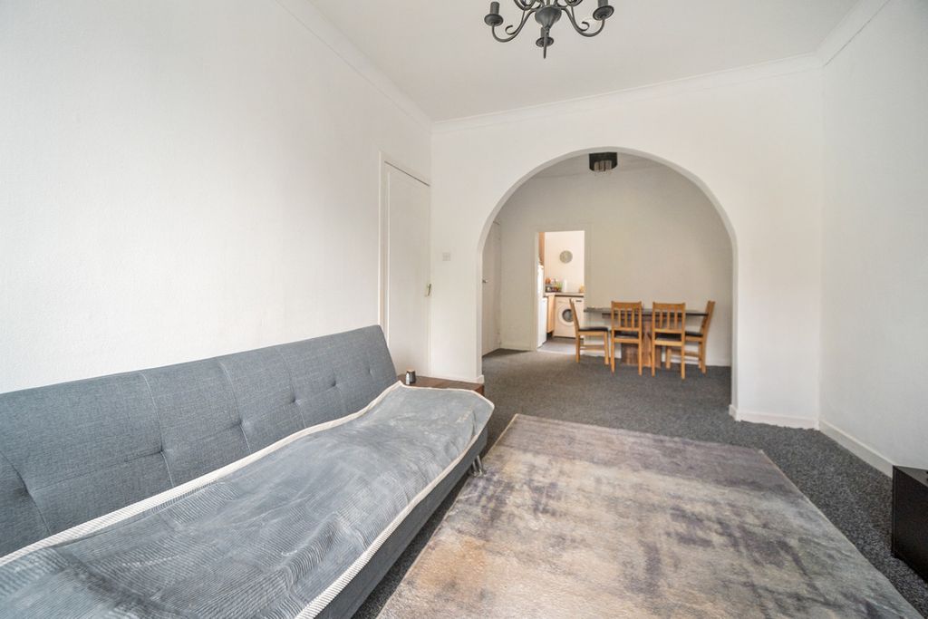 Additional image 8 of 3 bed flat for saleWestport, Lanark ML11