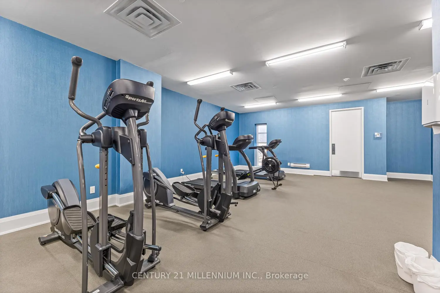 Additional image 19 of 15277 Yonge Street 419