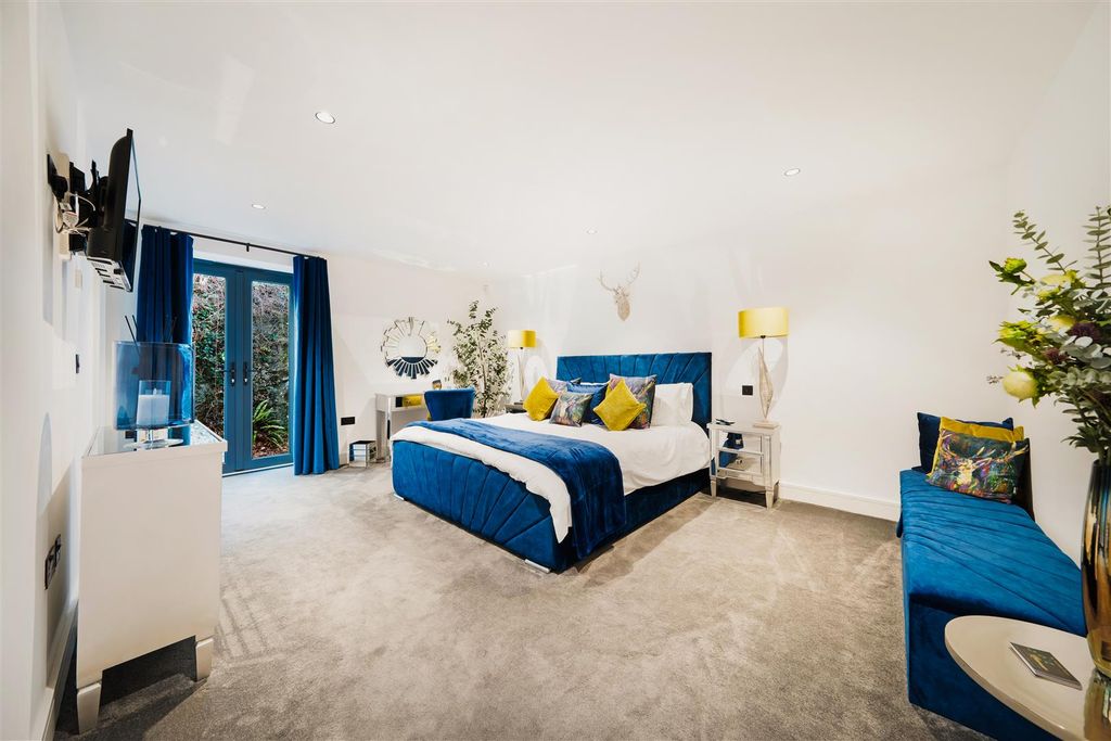 Additional image 16 of 5 bed detached house for saleThe Woodlands Estate, Cheddar BS27