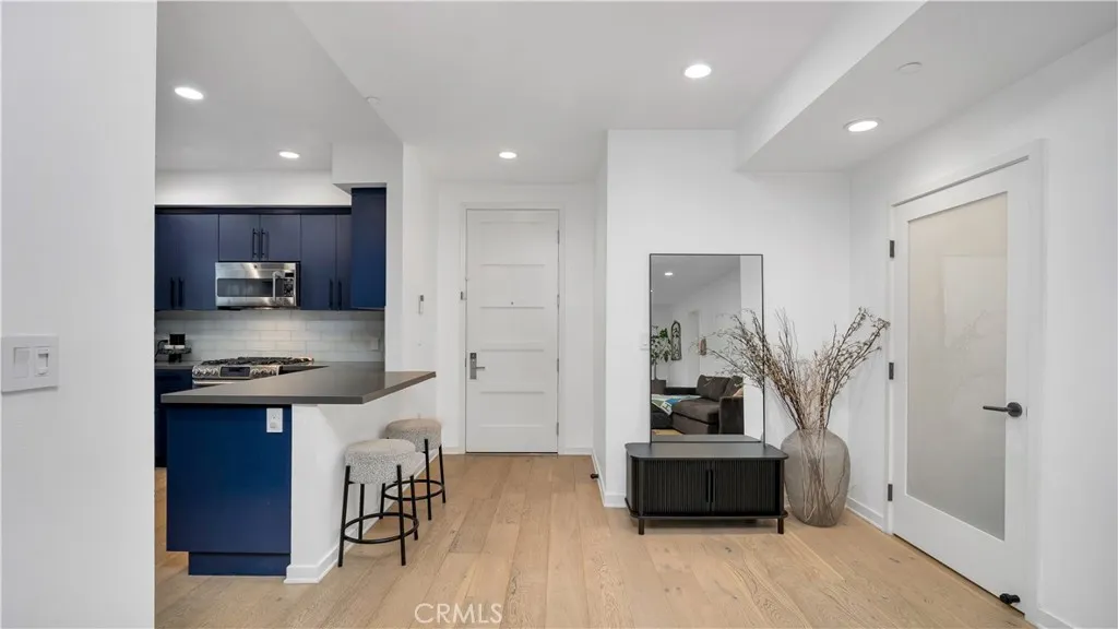 Additional image 5 of 4240 Laurel Canyon Boulevard Unit 306, Studio City, CA 91604