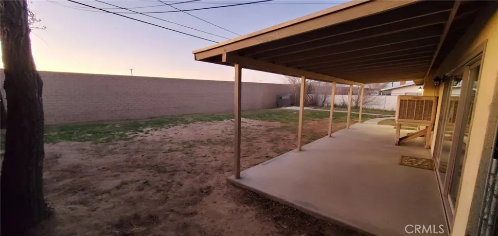 15802 La Paz, Victorville, CA 92395