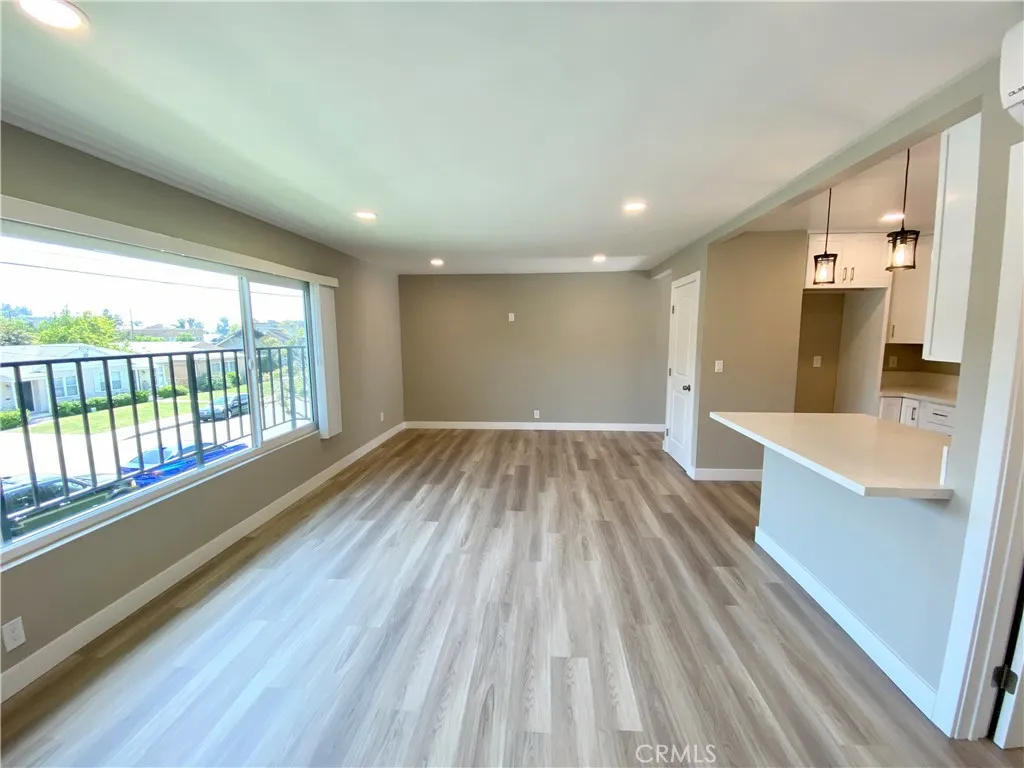 Additional image 14 of 919 E Acacia Avenue Unit O, Glendale, CA 91205