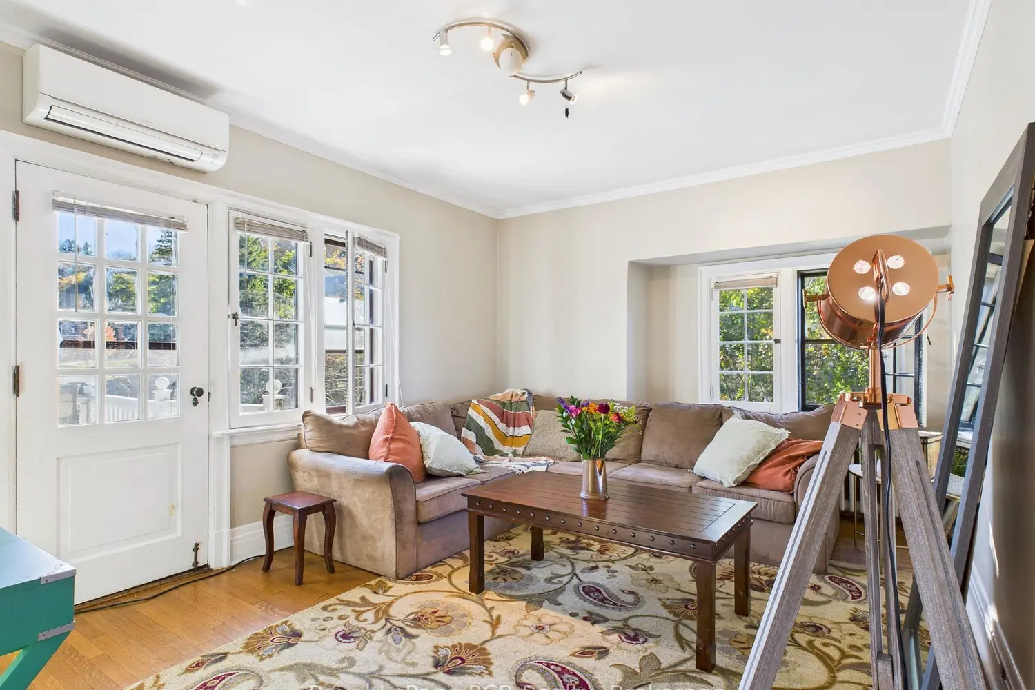 Additional image 6 of 1069 4Th Avenue