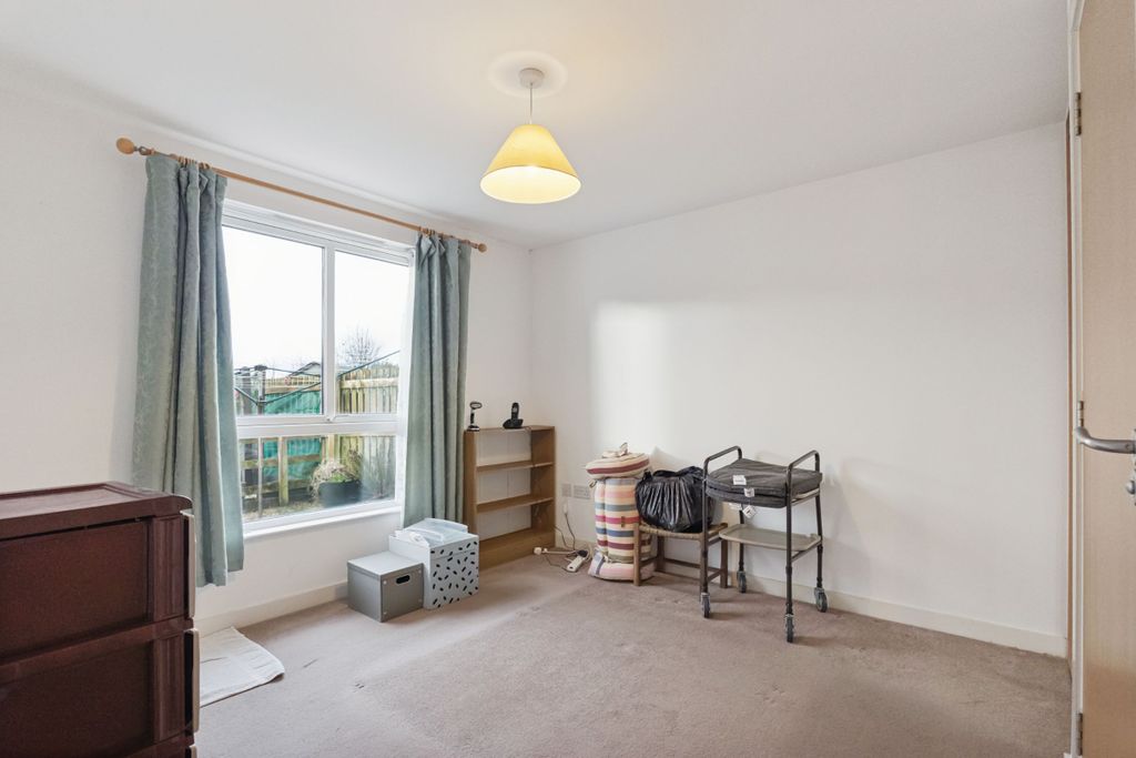 Additional image 9 of 2 bed flat for saleRobertson Way, Callander FK17