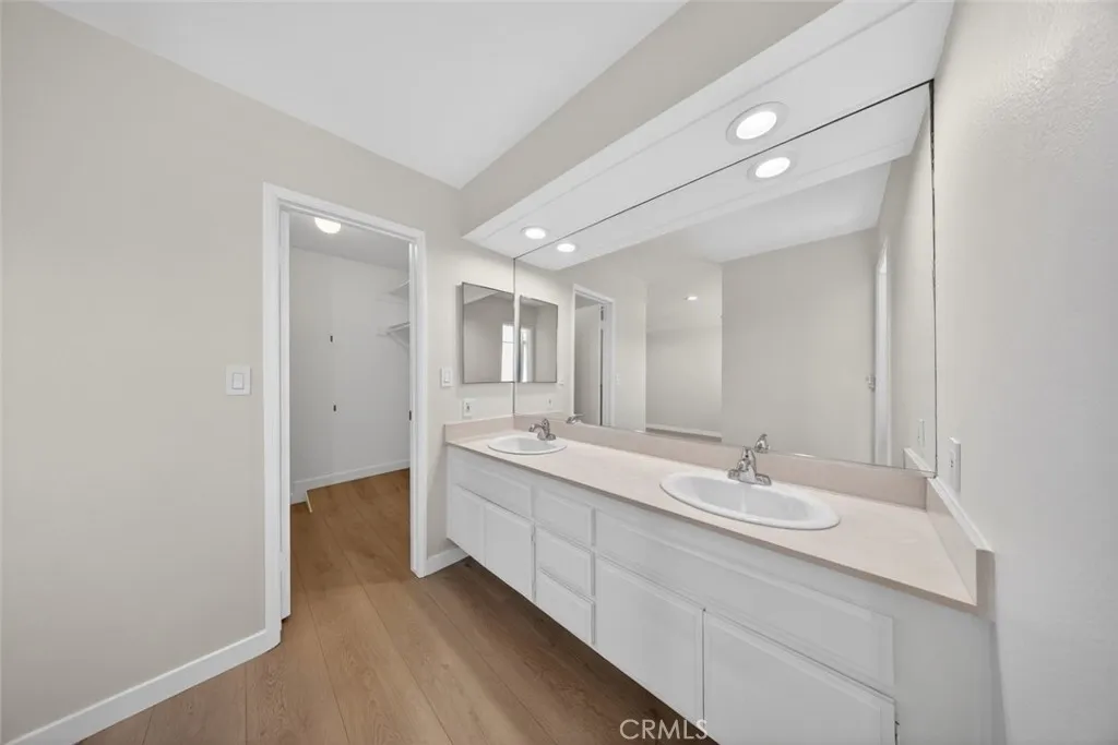 Additional image 75 of 15235 Magnolia Boulevard Unit E, Sherman Oaks, CA 91403