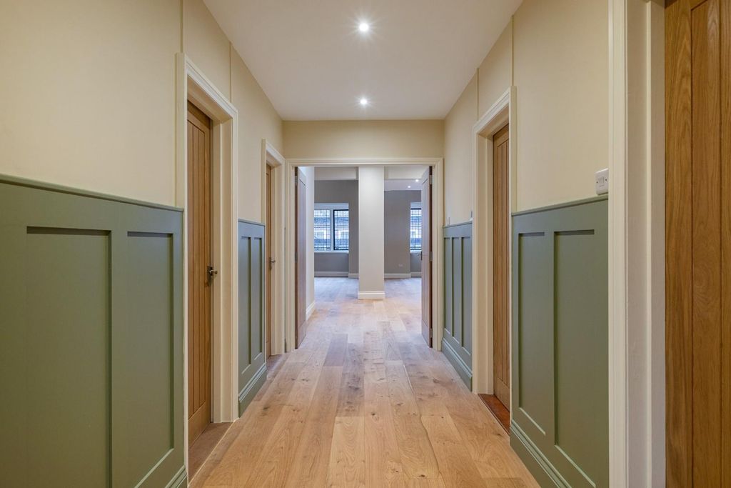 Additional image 7 of 2 bed maisonette for saleBrown Street, Salisbury SP1