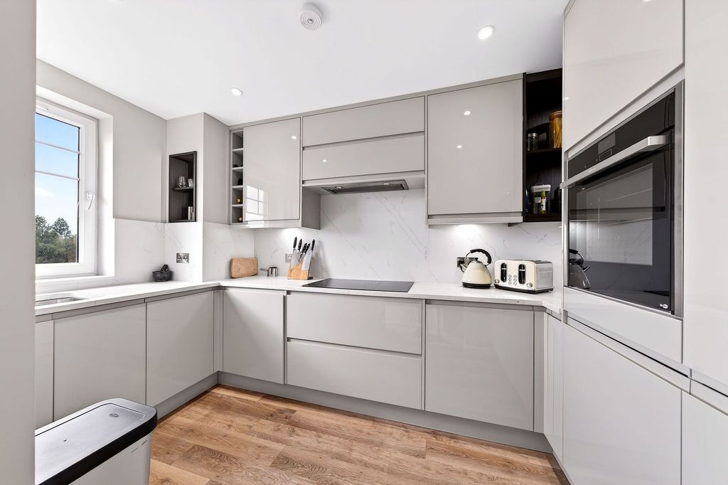 Additional image 20 of 2 bed flat for saleEagles View, Livingston EH54