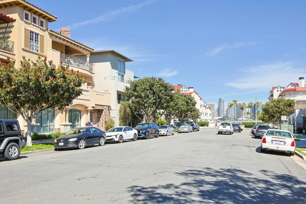 Additional image 103 of 120 C Avenue Unit 201, Coronado, CA 92118