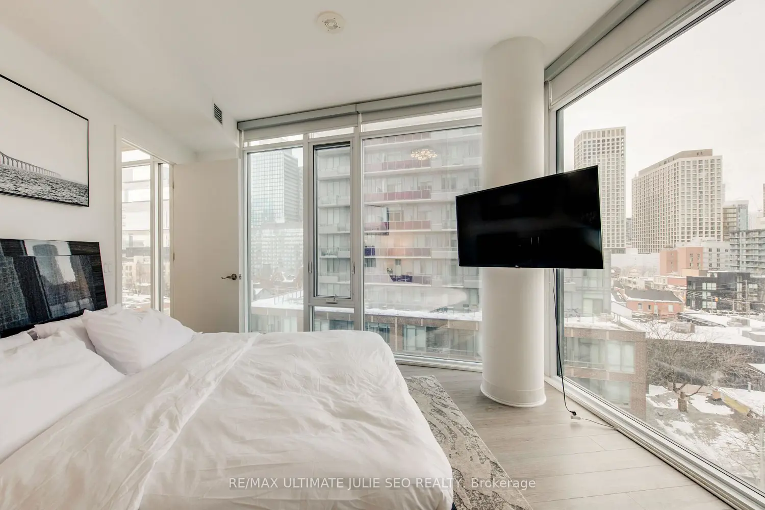 Additional image 16 of 50 Power Street 713