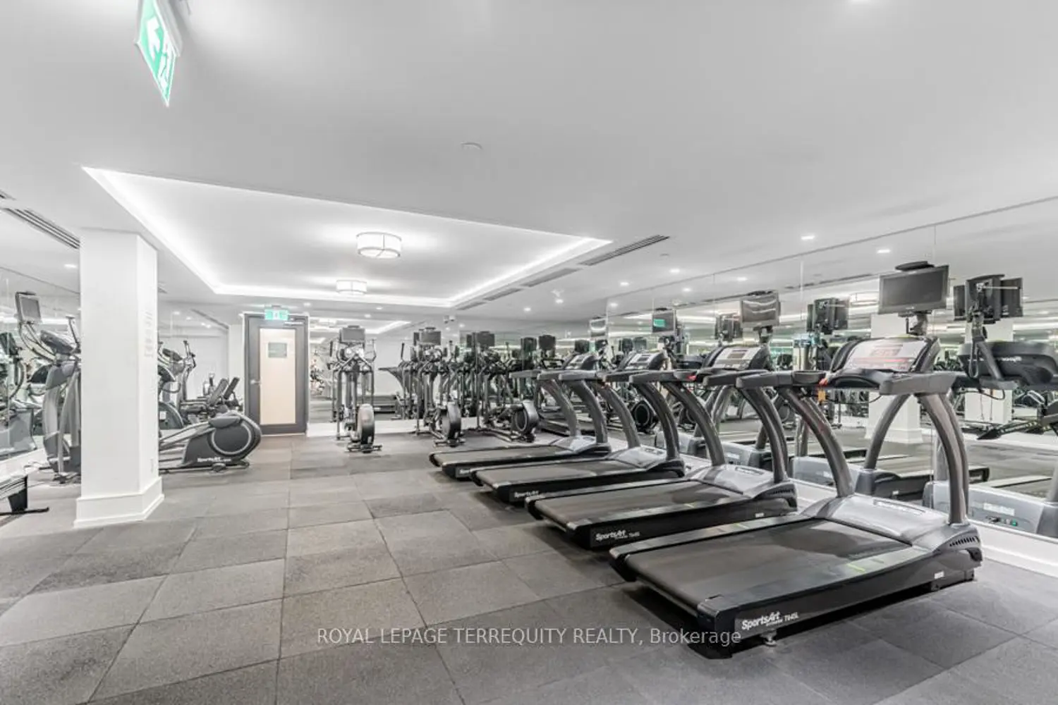 Additional image 18 of 955 Bay Street 3106