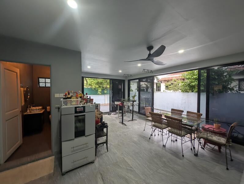 Additional image 11 of Pasir Ris Avenue